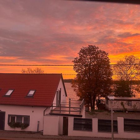 Pokoje I Apartamenty Matdar Mikołajki Exteriör bild