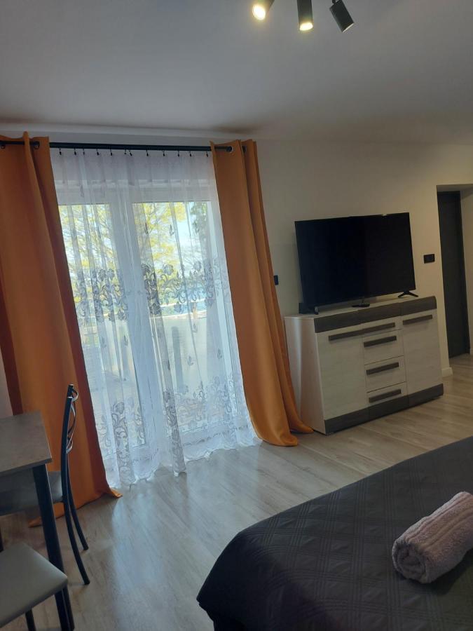Pokoje I Apartamenty Matdar Mikołajki Exteriör bild