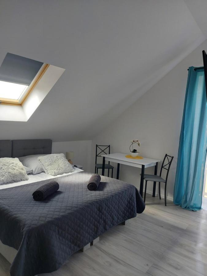 Pokoje I Apartamenty Matdar Mikołajki Exteriör bild