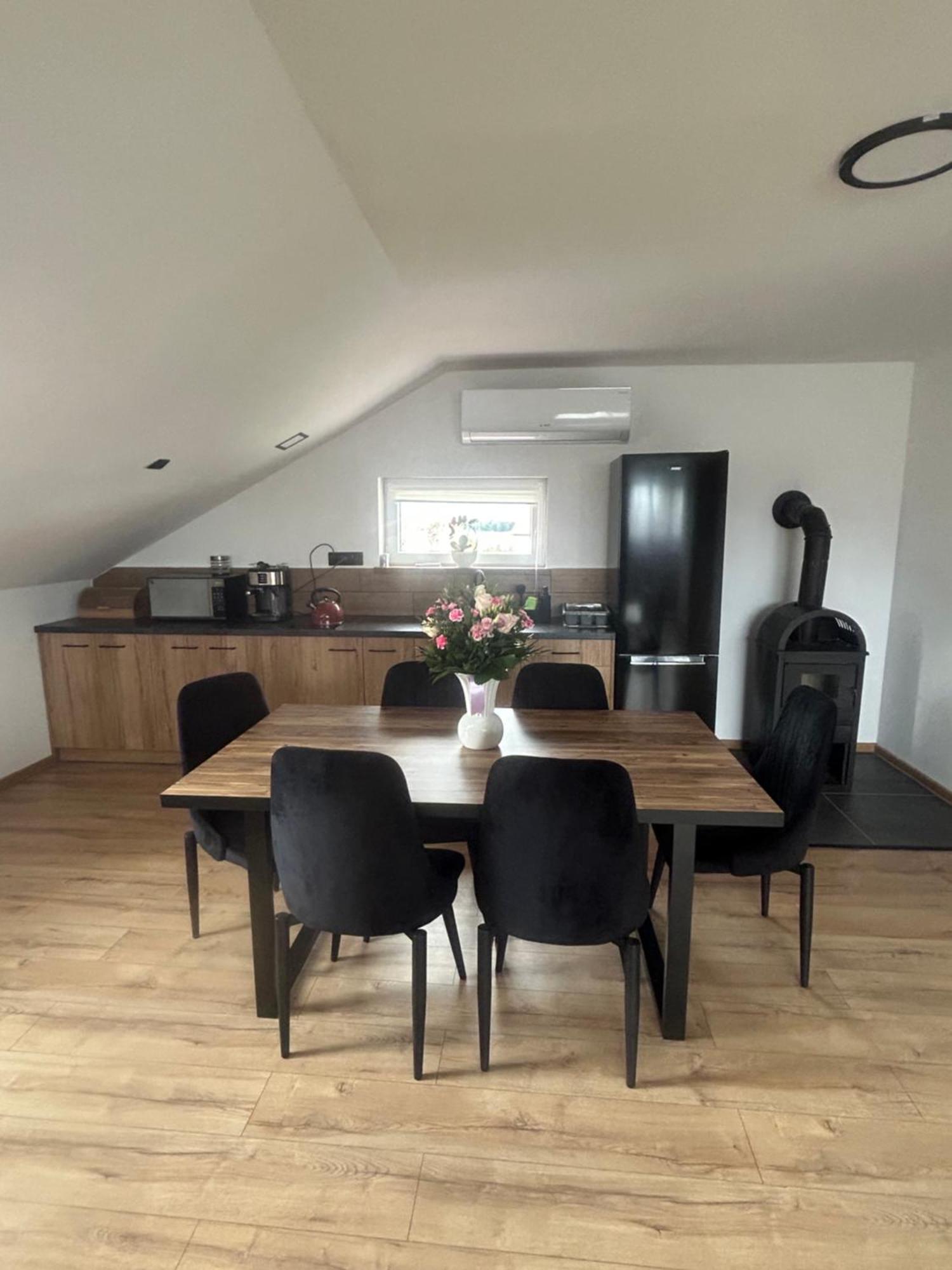 Pokoje I Apartamenty Matdar Mikołajki Exteriör bild